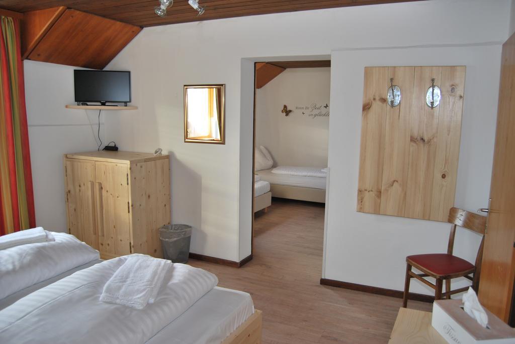 Gaestehaus Pernull Hermagor-Pressegger See Kamer foto